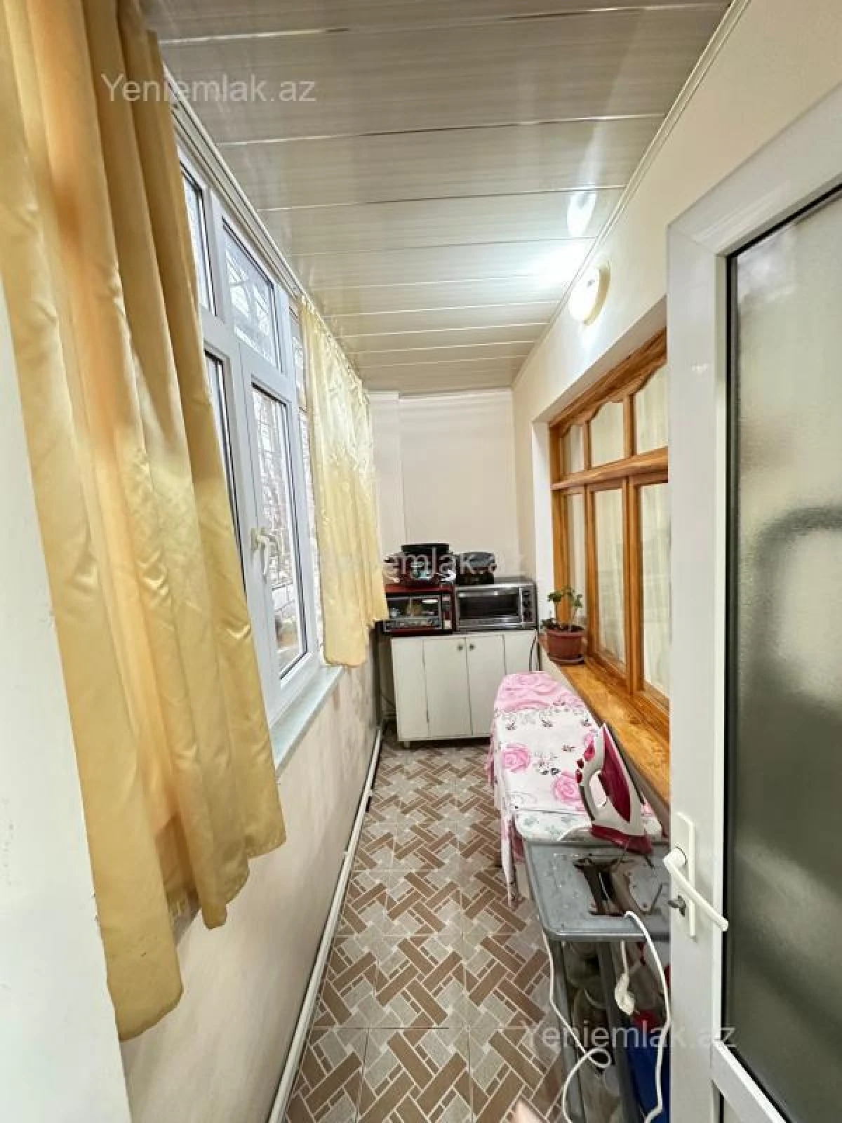 Satılır 3 otaqlı köhnə tikili 72 m²