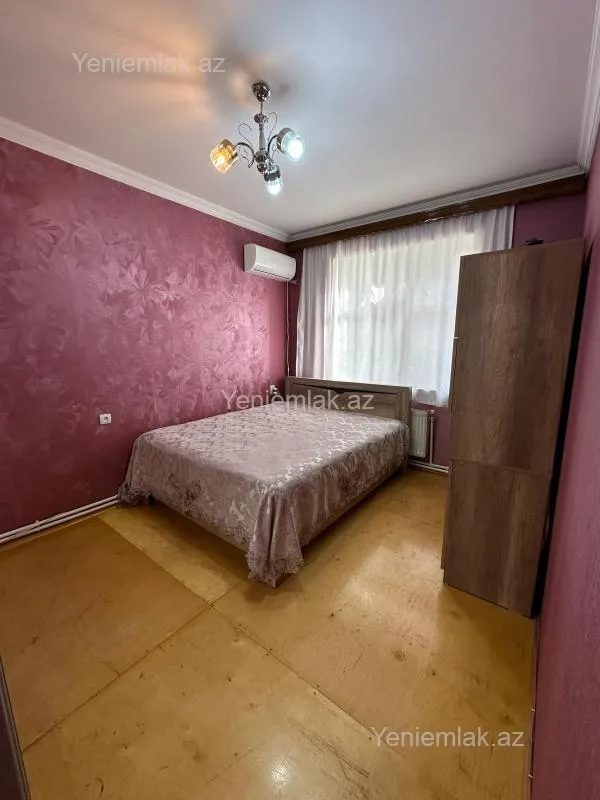 Satılır 3 otaqlı köhnə tikili 72 m²