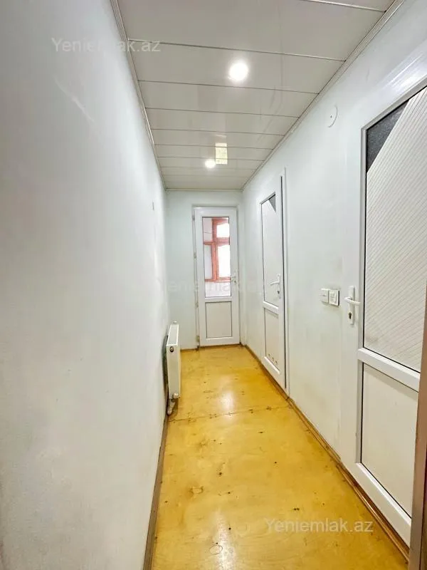 Satılır 3 otaqlı köhnə tikili 72 m²