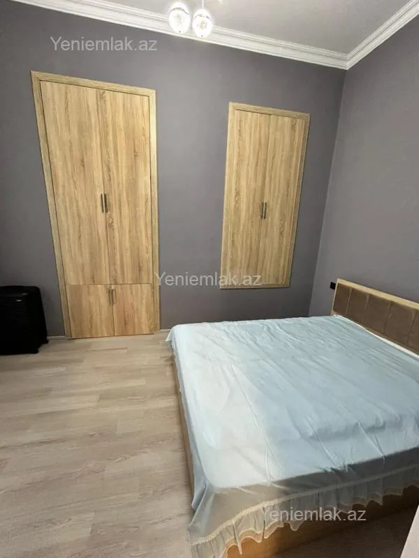 Satılır 2 otaqlı köhnə tikili 50 m²