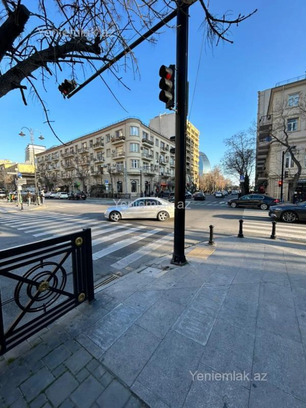 Satılır 2 otaqlı köhnə tikili 50 m²