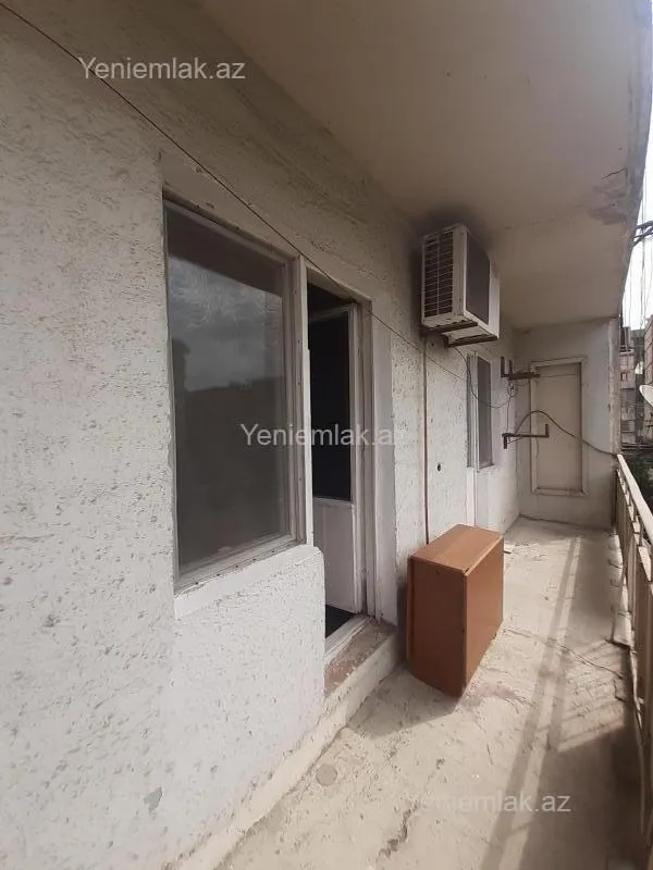 Satılır 3 otaqlı köhnə tikili 85 m²