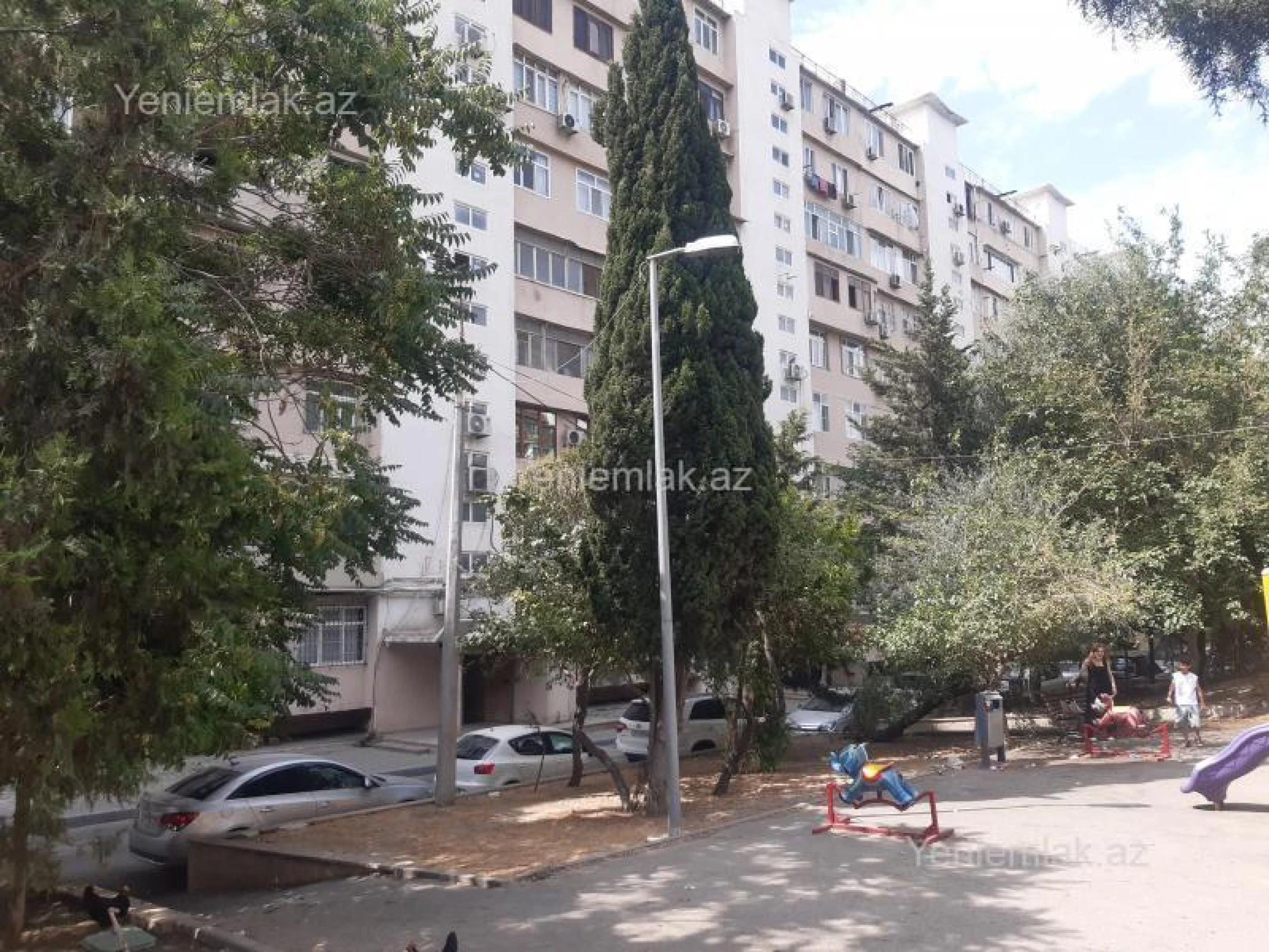 Satılır 3 otaqlı köhnə tikili 85 m²