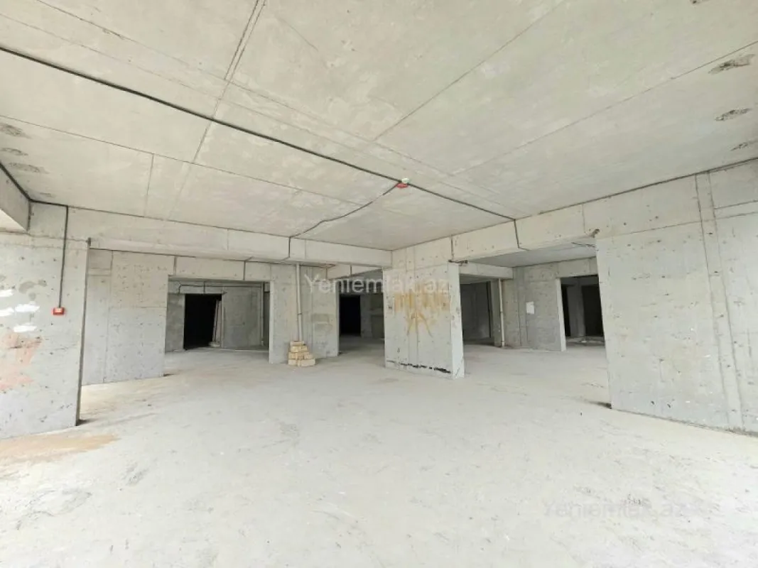 Satılır 1 otaqlı obyekt 500 m²