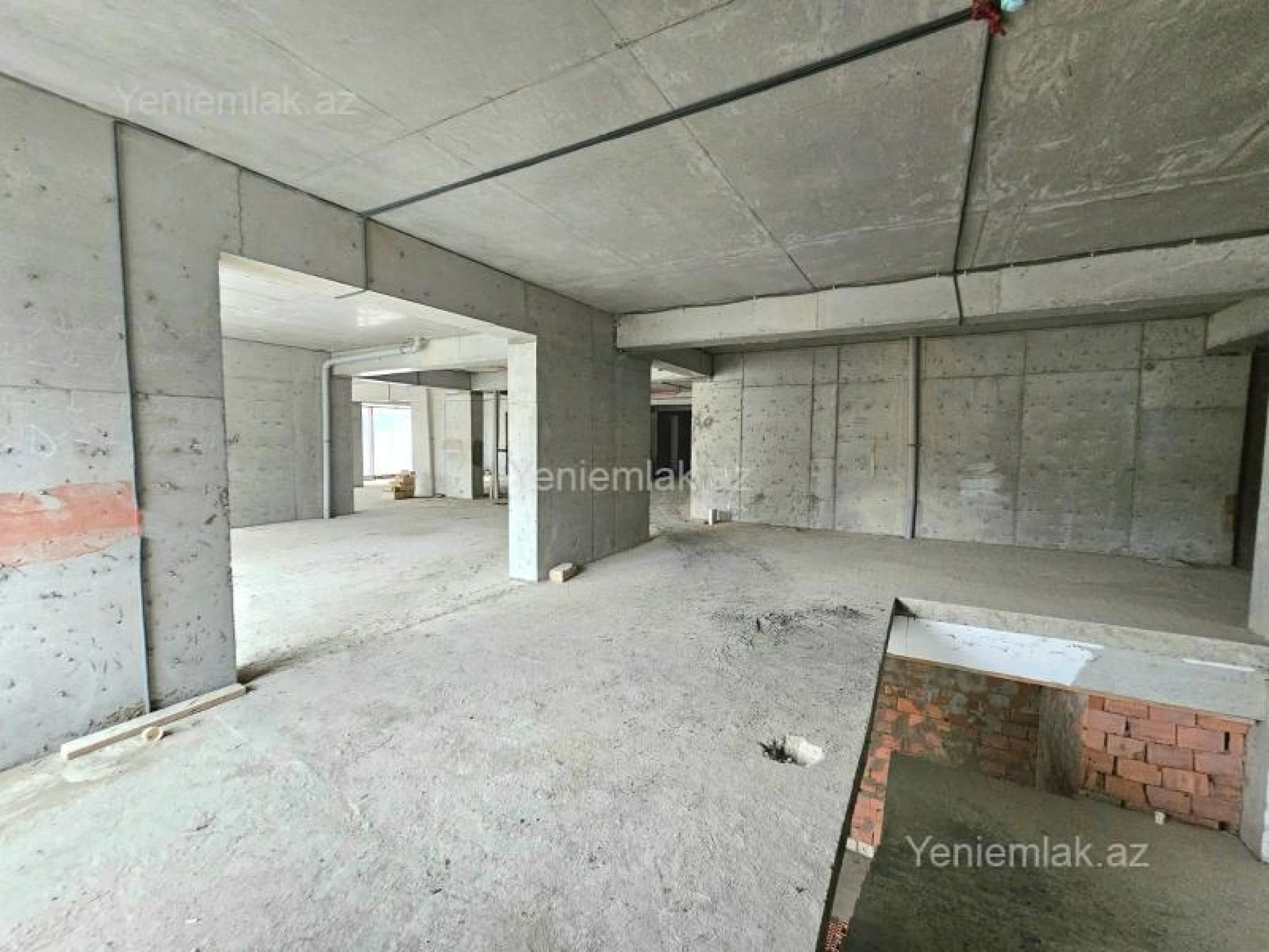 Satılır 1 otaqlı obyekt 500 m²
