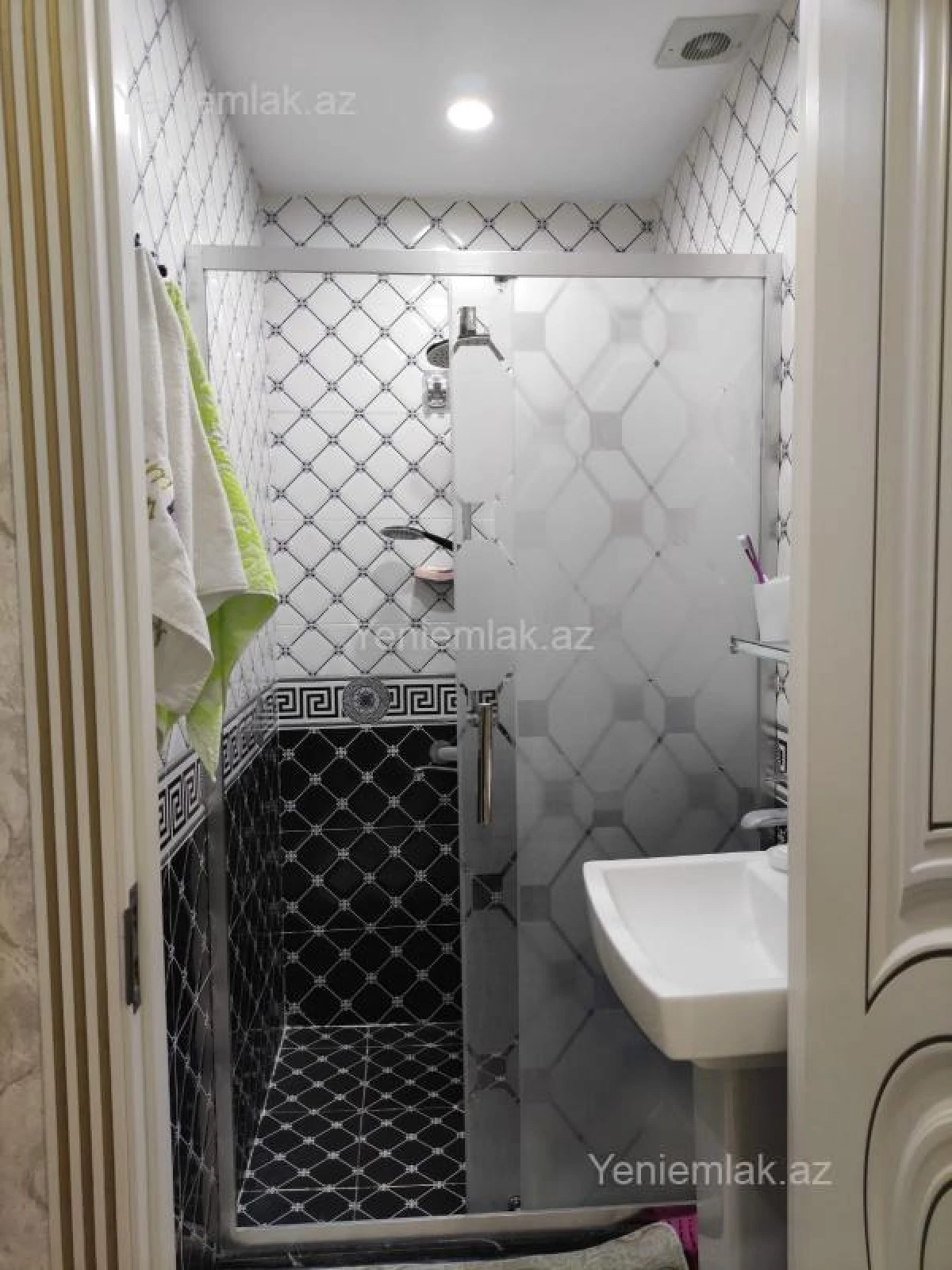 Satılır 2 otaqlı yeni tikili 52 m²