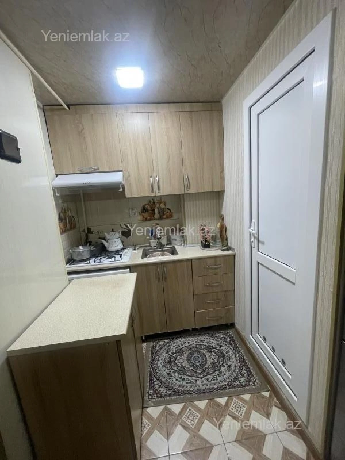 Satılır 2 otaqlı köhnə tikili 31 m²