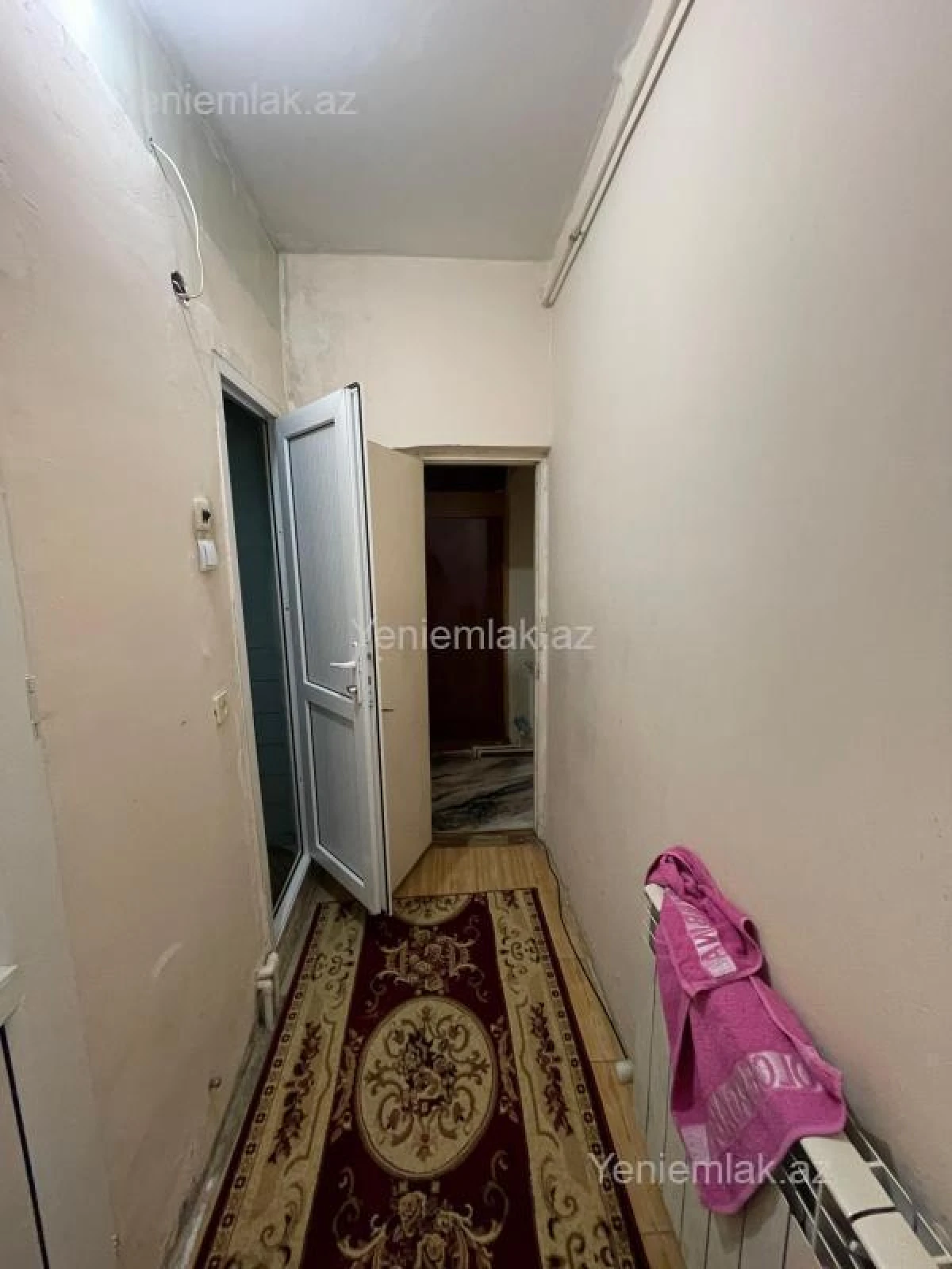 Satılır 3 otaqlı köhnə tikili 70 m²