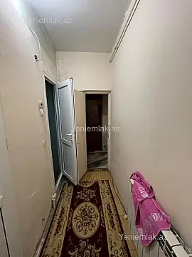 Satılır 3 otaqlı köhnə tikili 70 m²