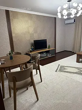 Satılır 2 otaqlı köhnə tikili 60 m²