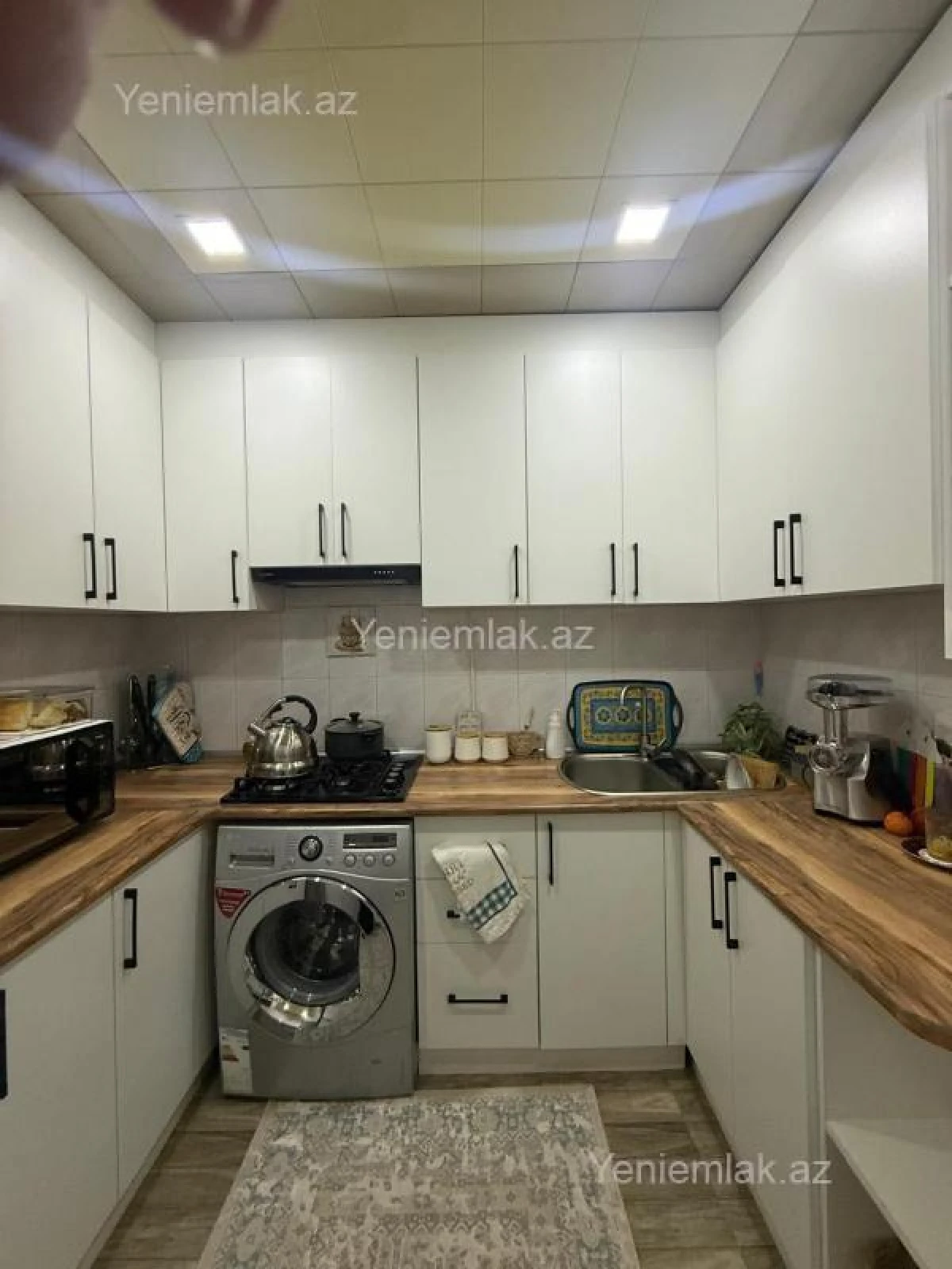 Satılır 2 otaqlı köhnə tikili 60 m²