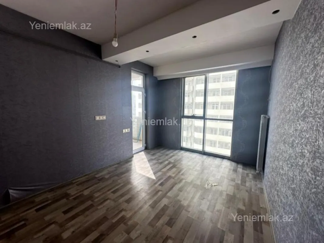 Satılır 3 otaqlı yeni tikili 74 m²