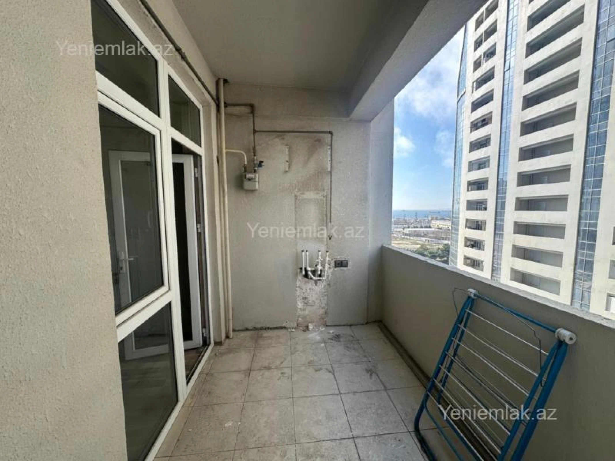 Satılır 3 otaqlı yeni tikili 74 m²
