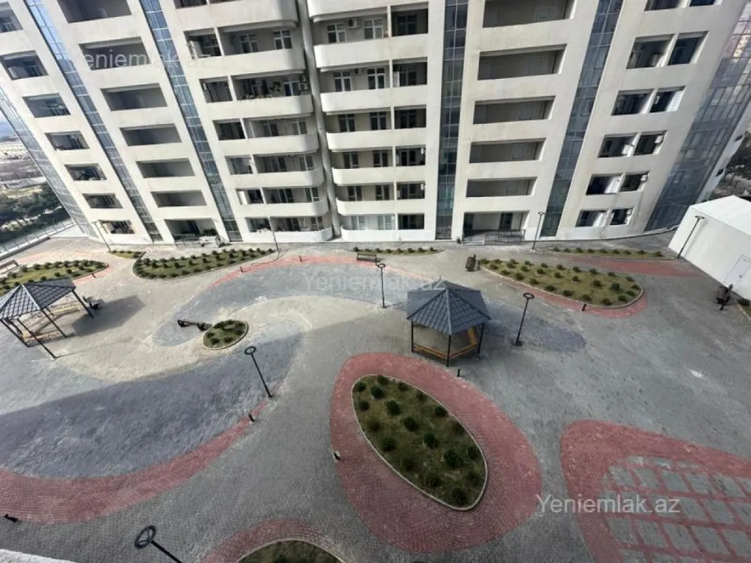 Satılır 3 otaqlı yeni tikili 74 m²