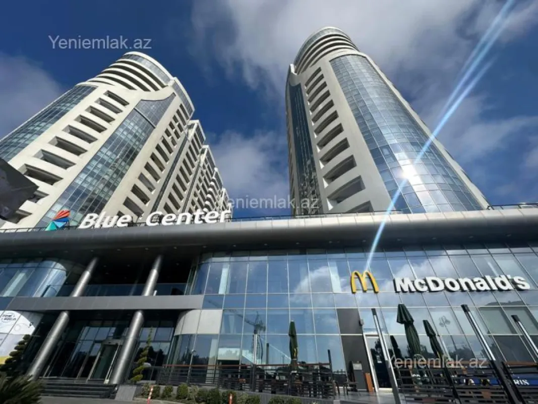 Satılır 3 otaqlı yeni tikili 74 m²