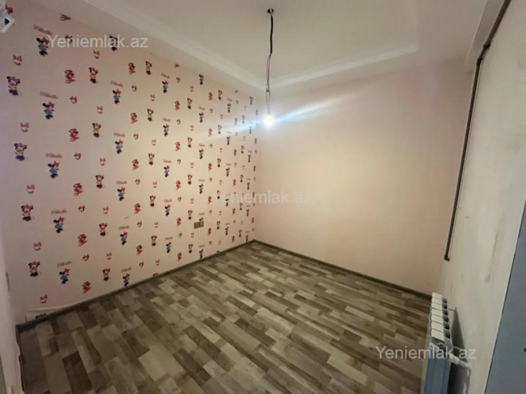 Satılır 3 otaqlı yeni tikili 74 m²