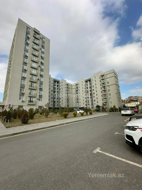 Satılır 3 otaqlı yeni tikili 85 m²