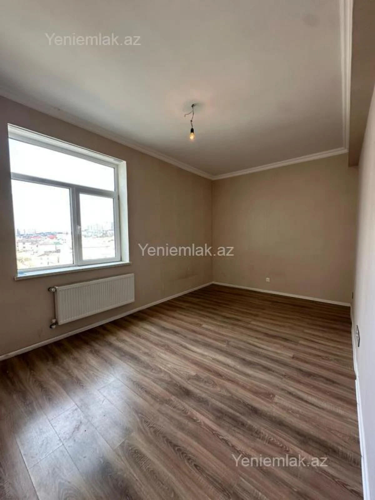 Satılır 3 otaqlı yeni tikili 85 m²