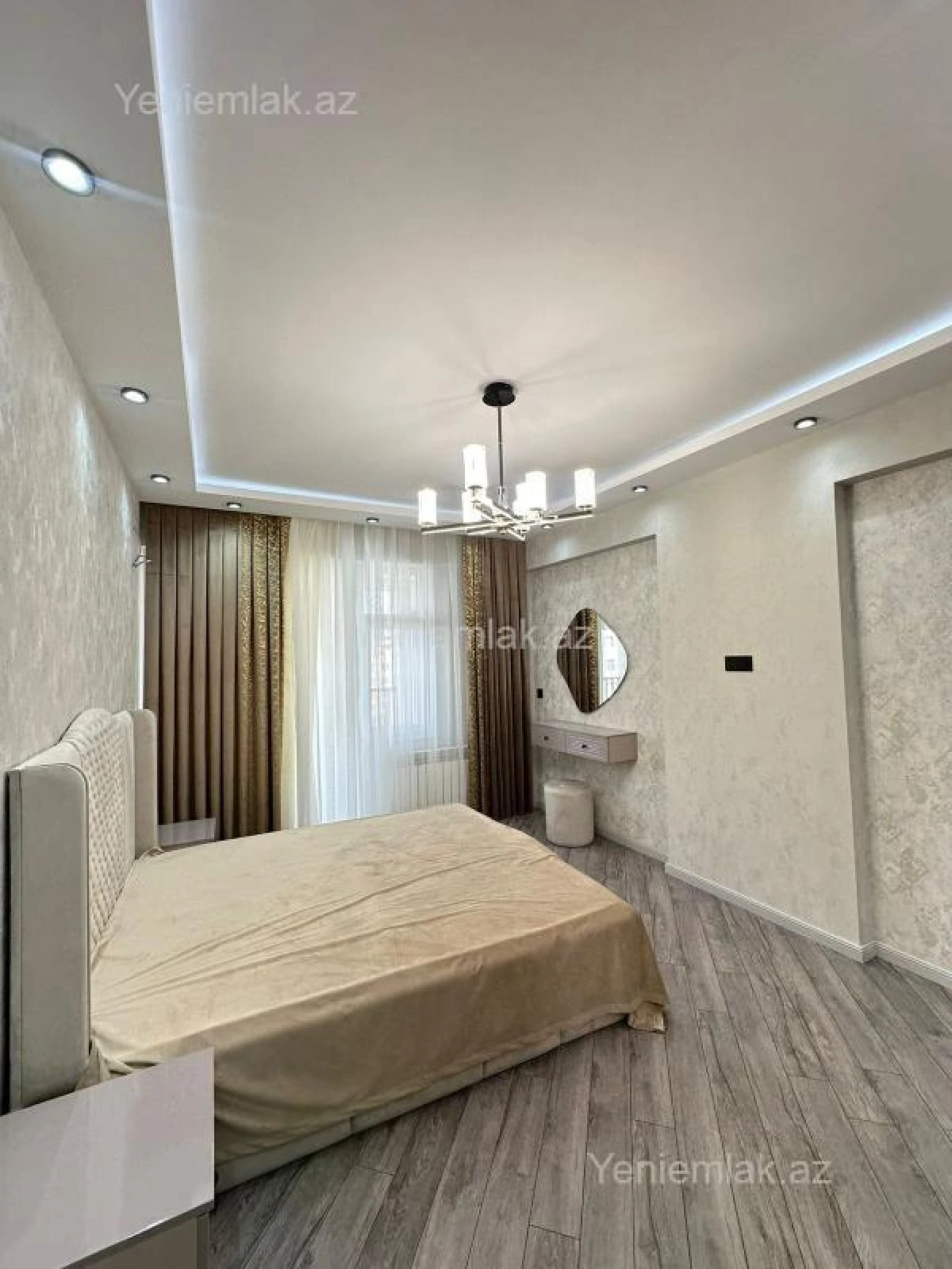 Satılır 3 otaqlı yeni tikili 80 m²