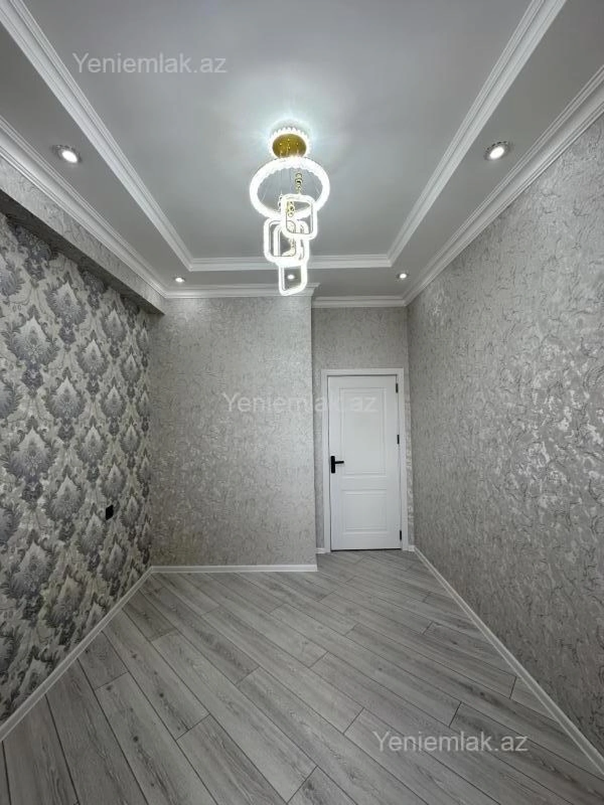 Satılır 3 otaqlı yeni tikili 76 m²