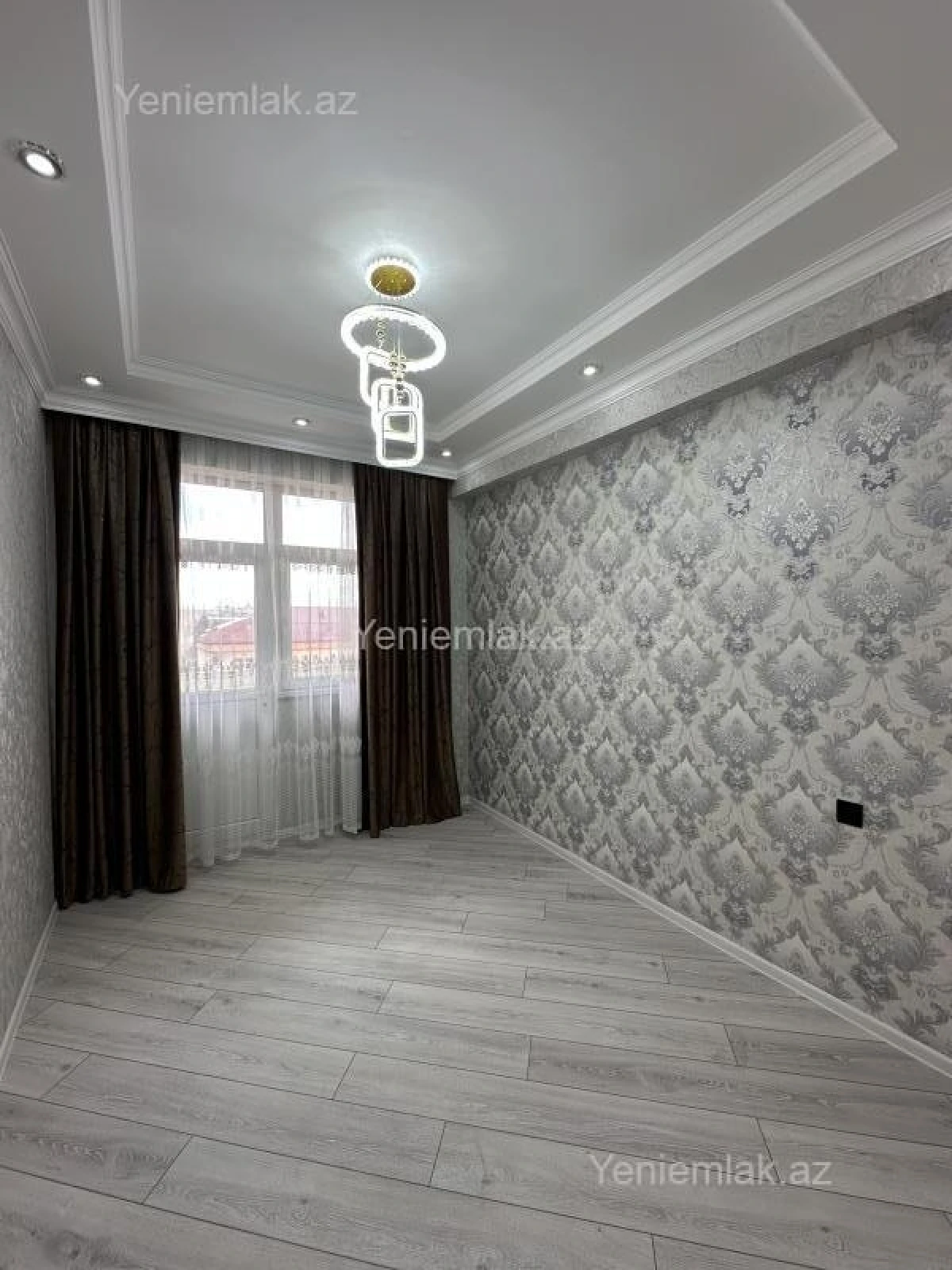 Satılır 3 otaqlı yeni tikili 76 m²