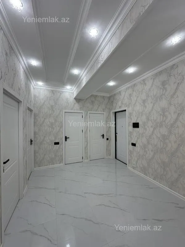 Satılır 3 otaqlı yeni tikili 76 m²