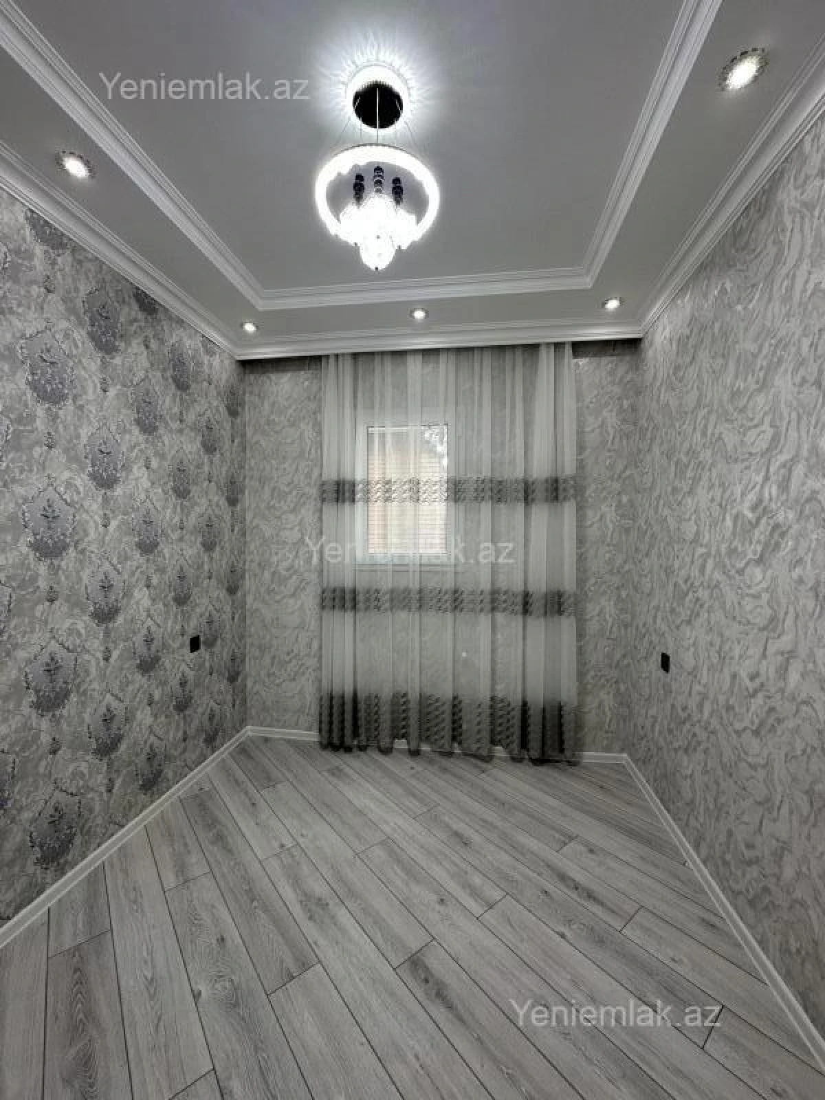 Satılır 3 otaqlı yeni tikili 76 m²