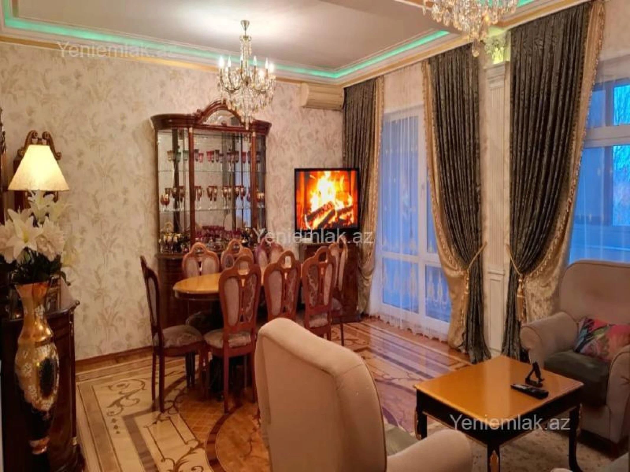 Satılır 5 otaqlı köhnə tikili 150 m²