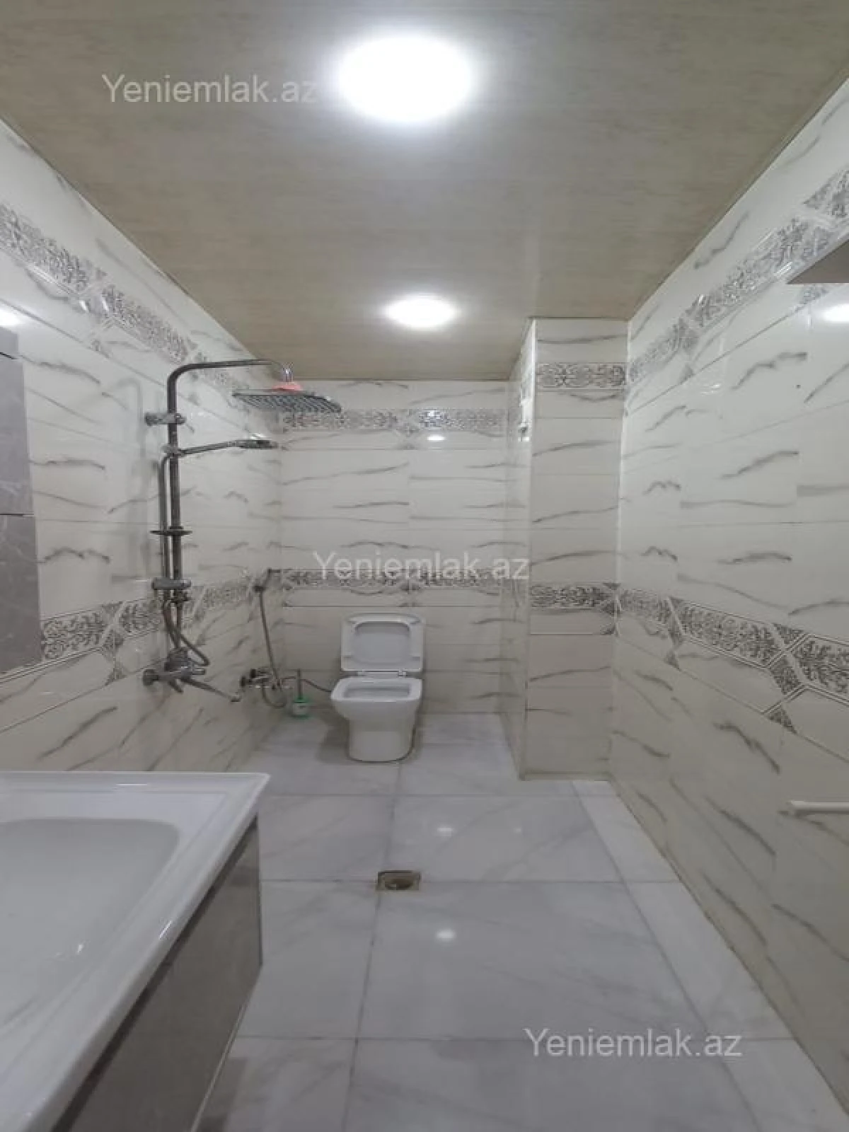 Satılır 3 otaqlı yeni tikili 88 m²