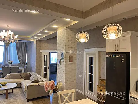 Satılır 2 otaqlı yeni tikili 95 m²