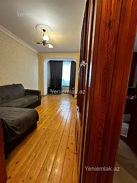 Satılır 2 otaqlı köhnə tikili 40 m²