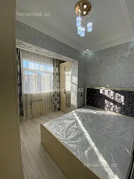 Satılır 2 otaqlı köhnə tikili 60 m²