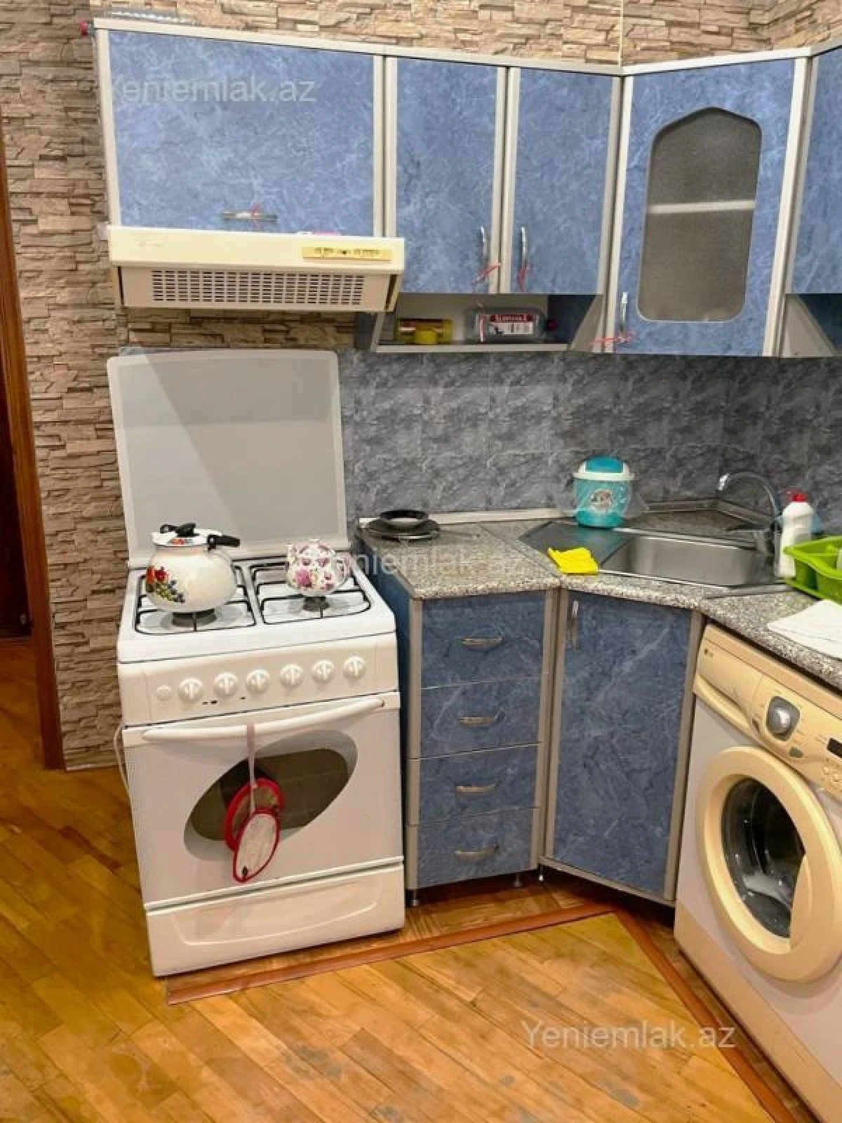 Satılır 2 otaqlı yeni tikili 95 m²