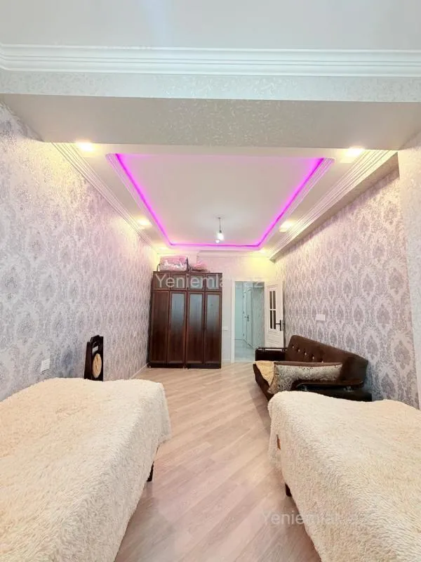 Satılır 3 otaqlı yeni tikili 131 m²