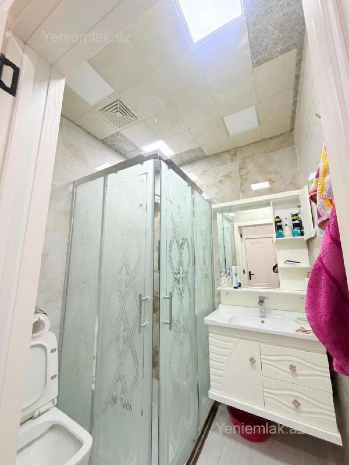 Satılır 3 otaqlı yeni tikili 131 m²