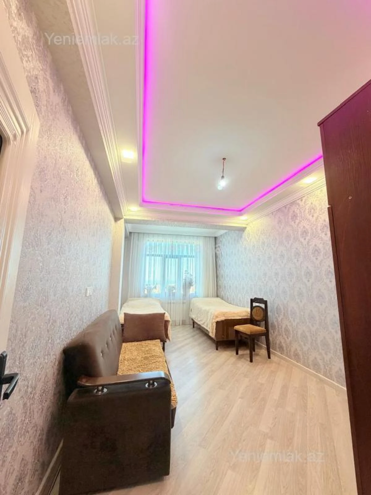 Satılır 3 otaqlı yeni tikili 131 m²