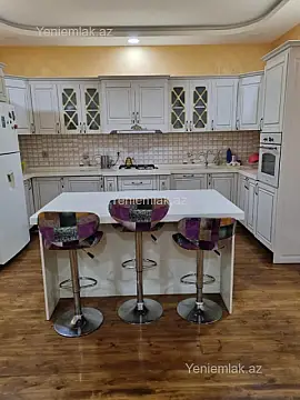 Satılır 6 otaqlı həyət evi 260 m²