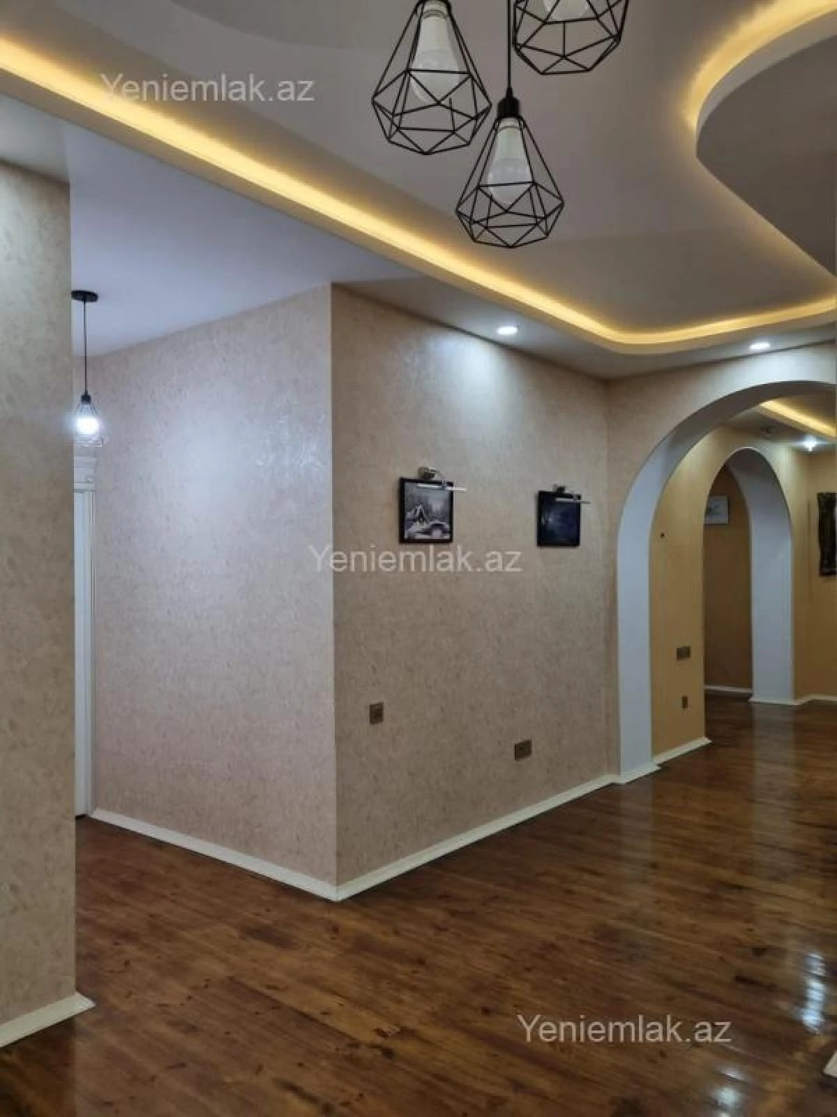 Satılır 6 otaqlı həyət evi 260 m²