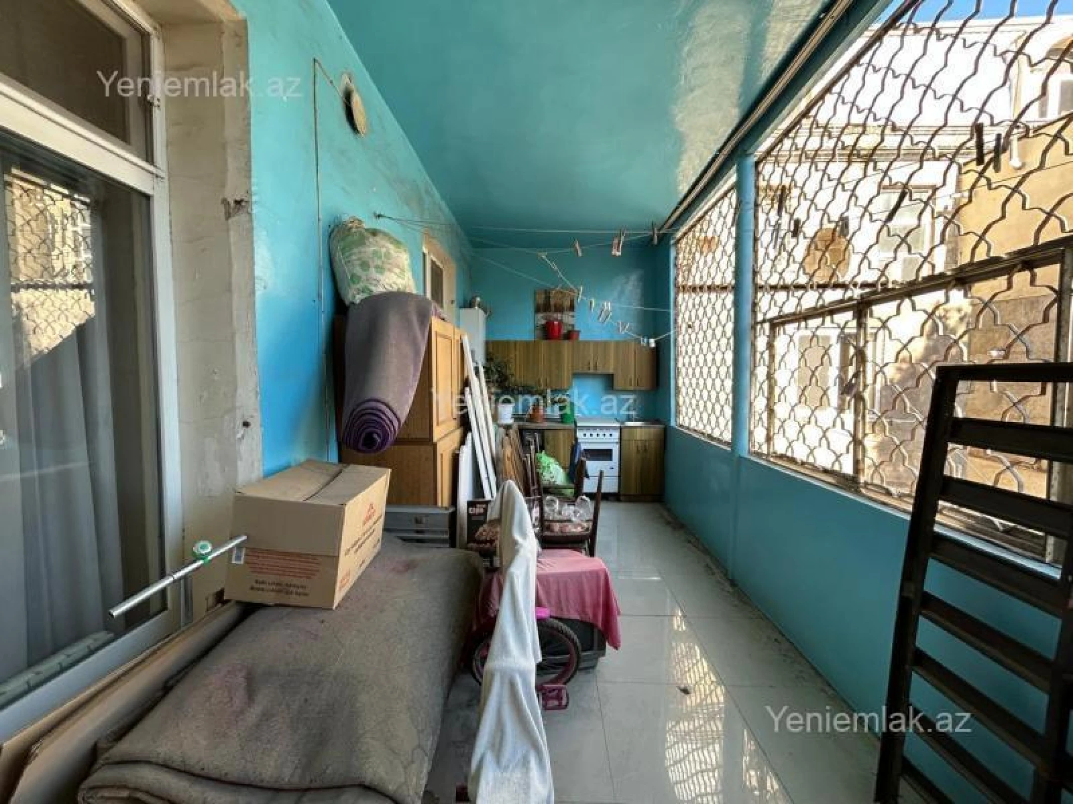 Satılır 3 otaqlı köhnə tikili 100 m²