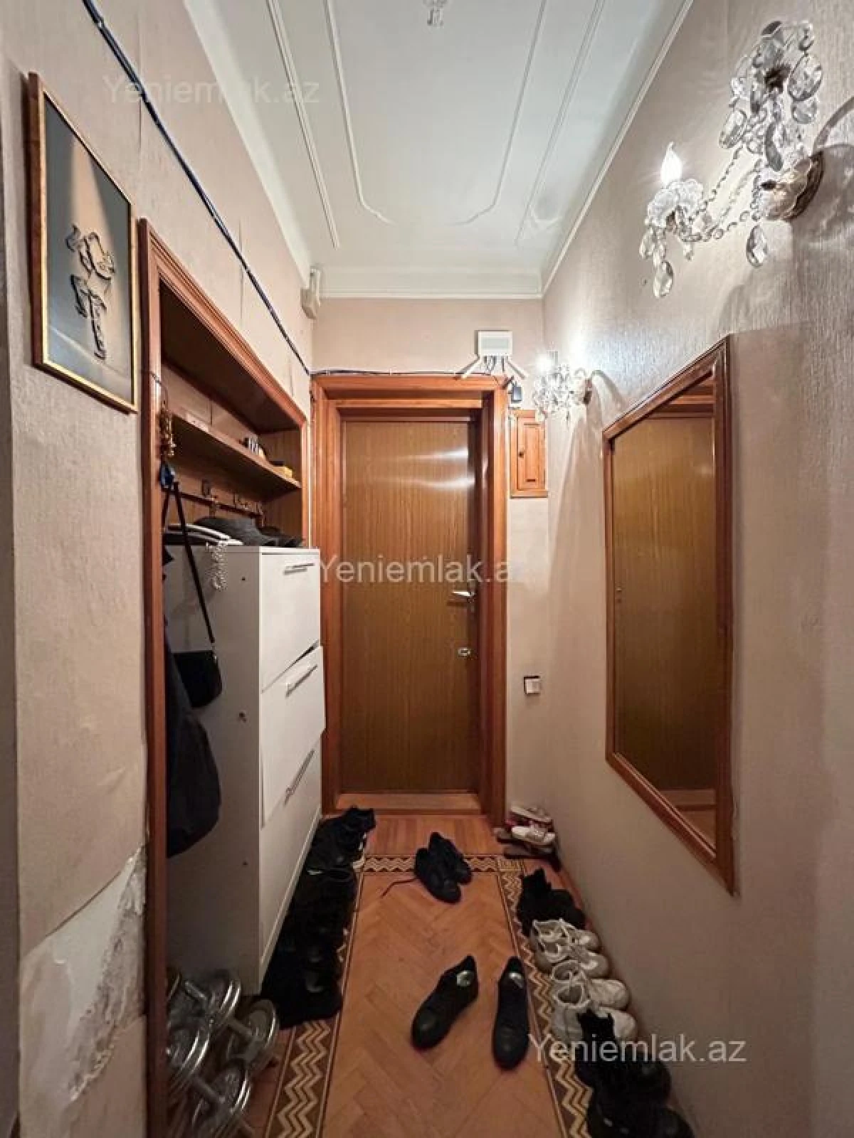 Satılır 3 otaqlı köhnə tikili 100 m²