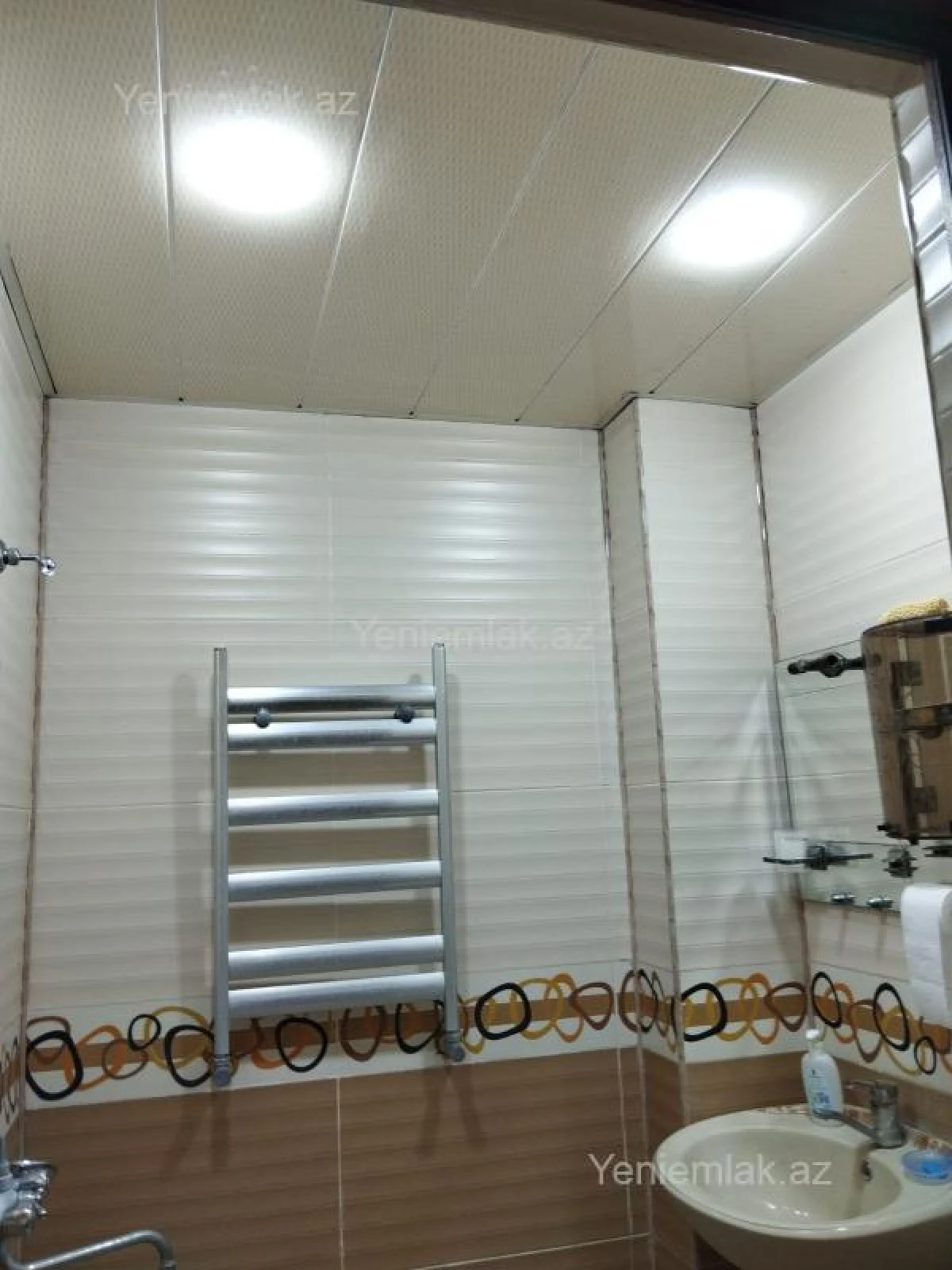 Satılır 2 otaqlı yeni tikili 60 m²