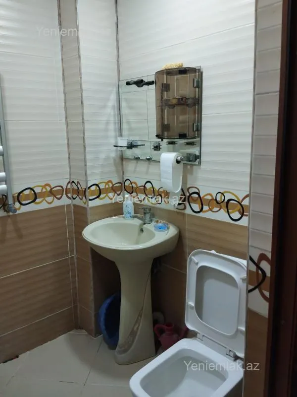 Satılır 2 otaqlı yeni tikili 60 m²