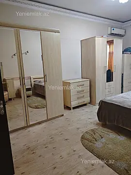 Satılır 3 otaqlı köhnə tikili 100 m²