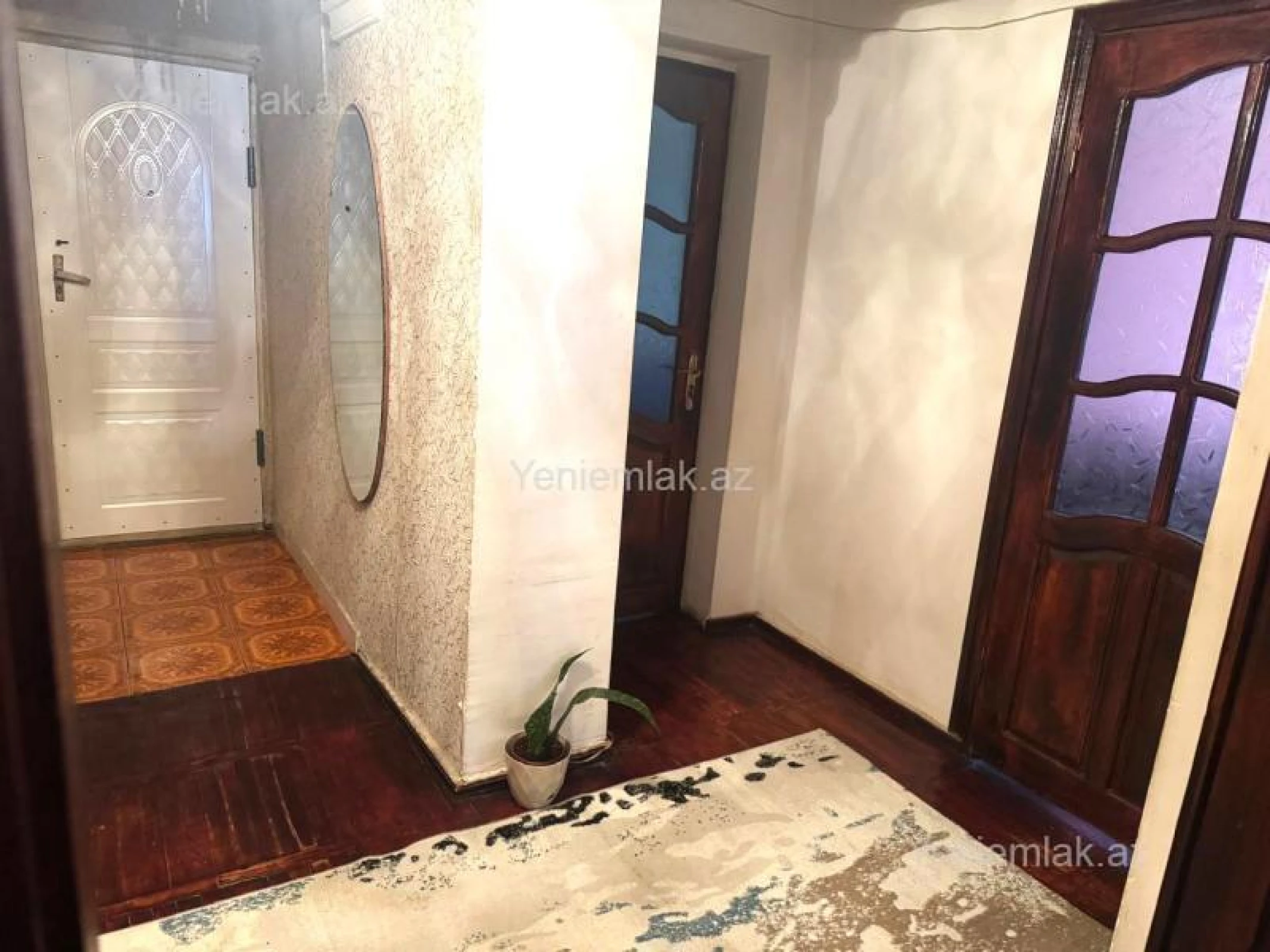 Kirayə verilir 3 otaqlı köhnə tikili 72 m²