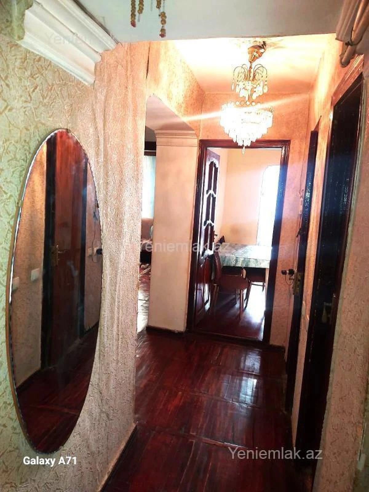 Kirayə verilir 3 otaqlı köhnə tikili 72 m²