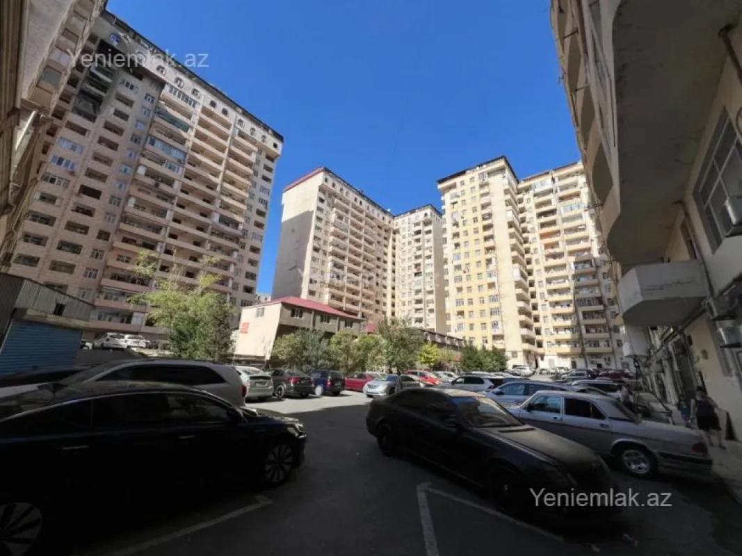 Satılır 16 otaqlı obyekt 850 m²