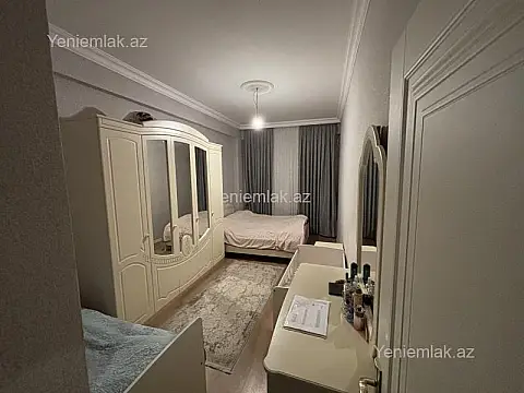Satılır 2 otaqlı yeni tikili 74 m²
