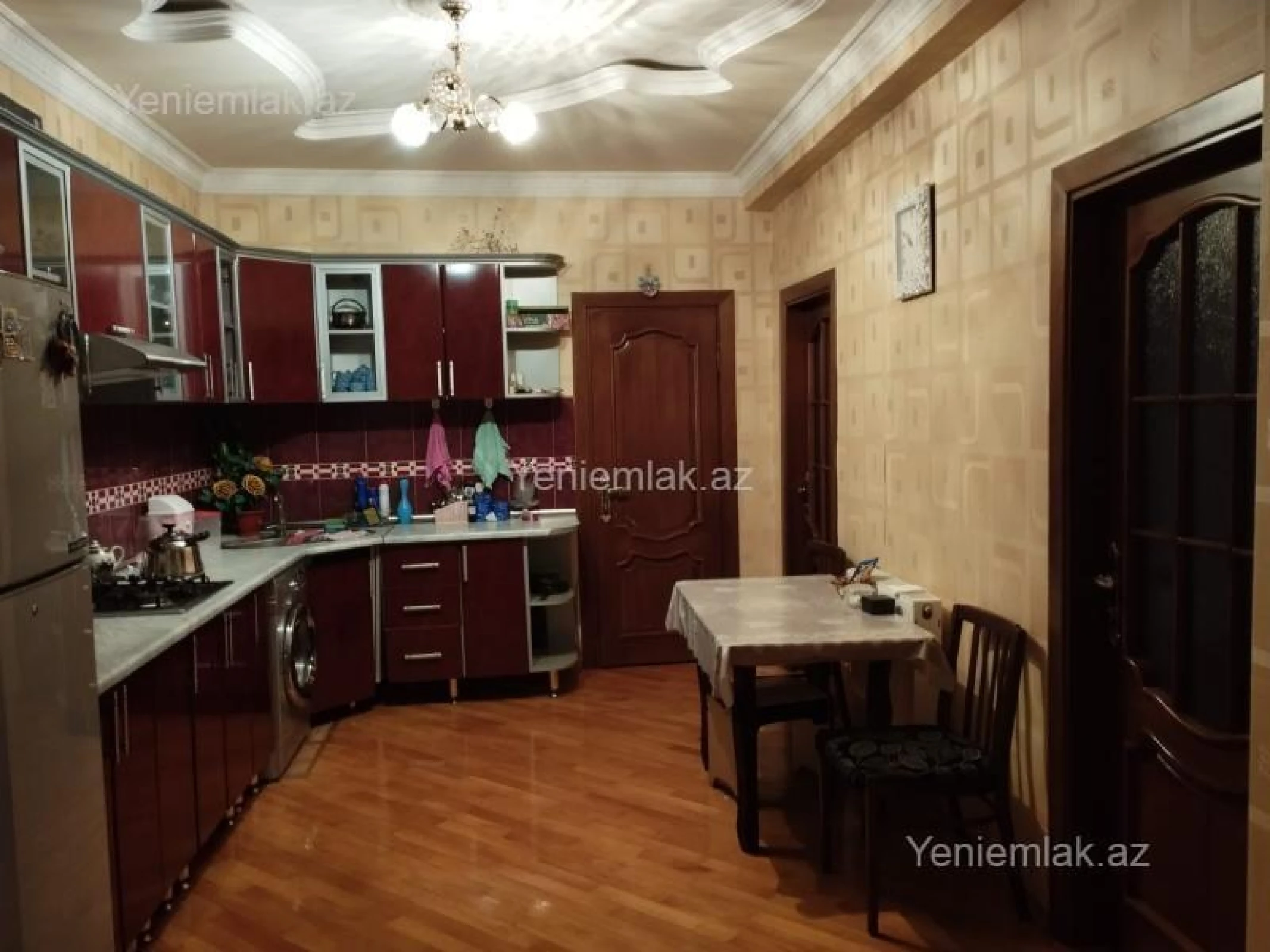 Satılır 2 otaqlı yeni tikili 85 m²