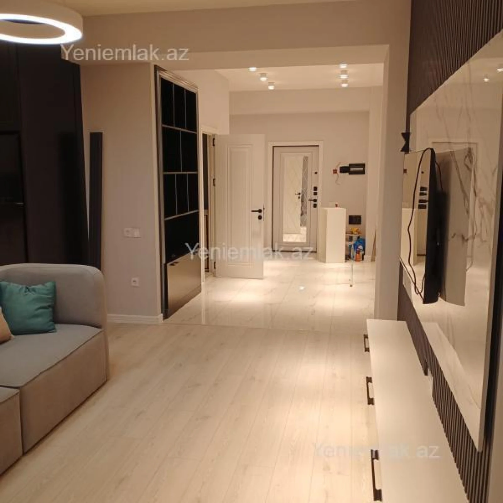 Satılır 2 otaqlı yeni tikili 86 m²