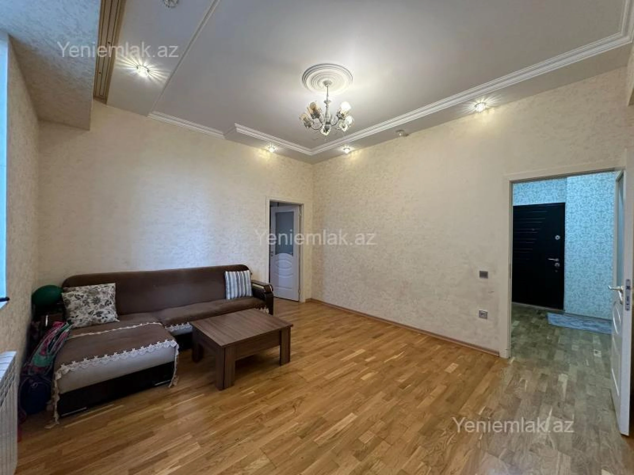 Satılır 2 otaqlı yeni tikili 60 m²